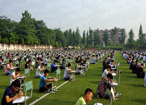 肇庆2023年哪个中专学校的计算机平面设计专业好